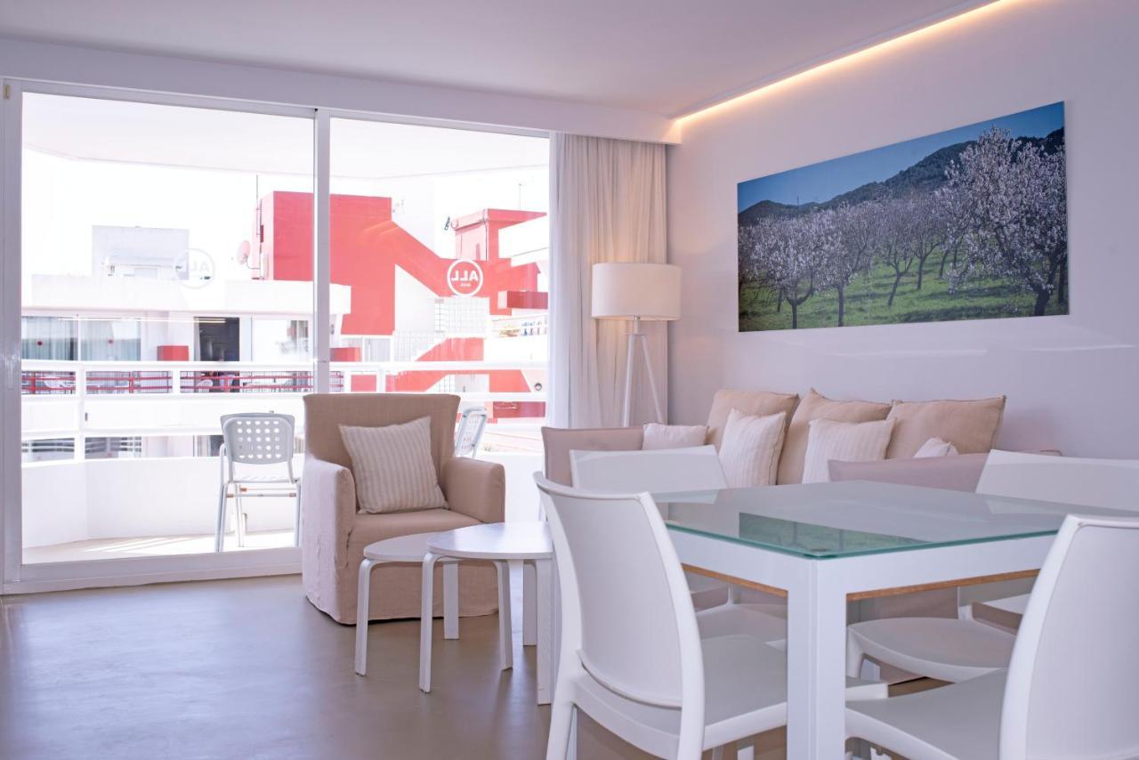 Apartamentos Llobet Ibiza エクステリア 写真