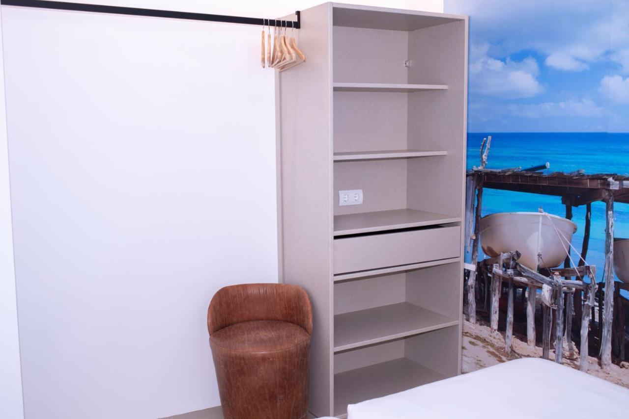Apartamentos Llobet Ibiza エクステリア 写真