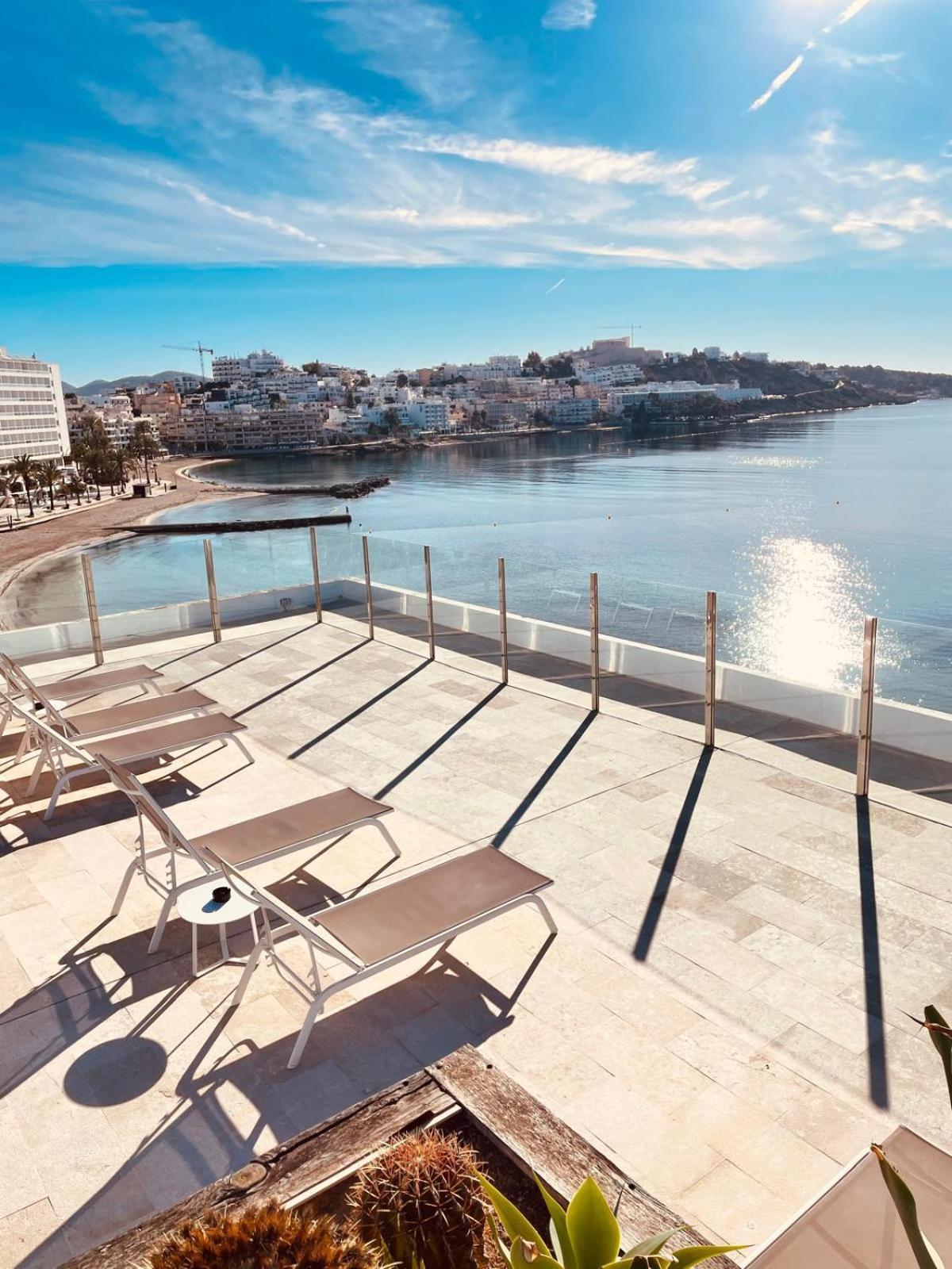 Apartamentos Llobet Ibiza エクステリア 写真