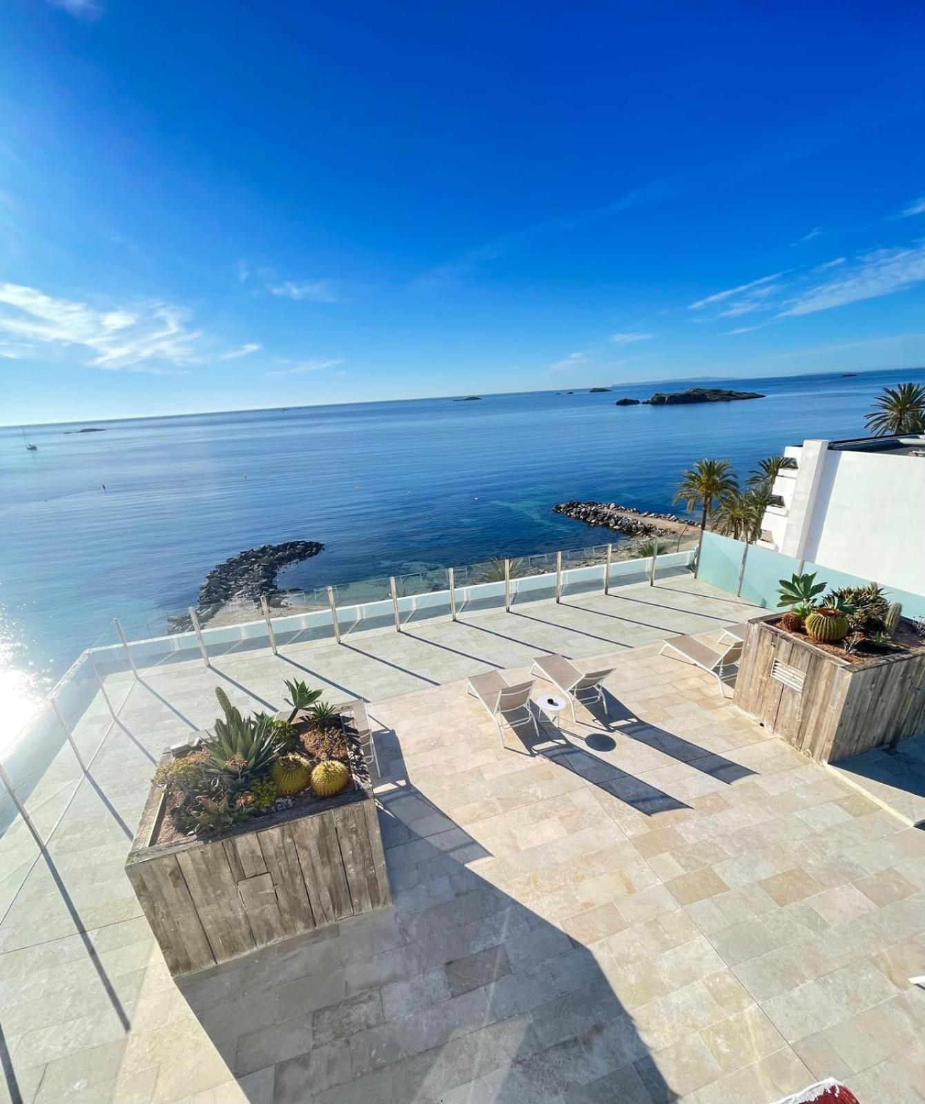 Apartamentos Llobet Ibiza エクステリア 写真