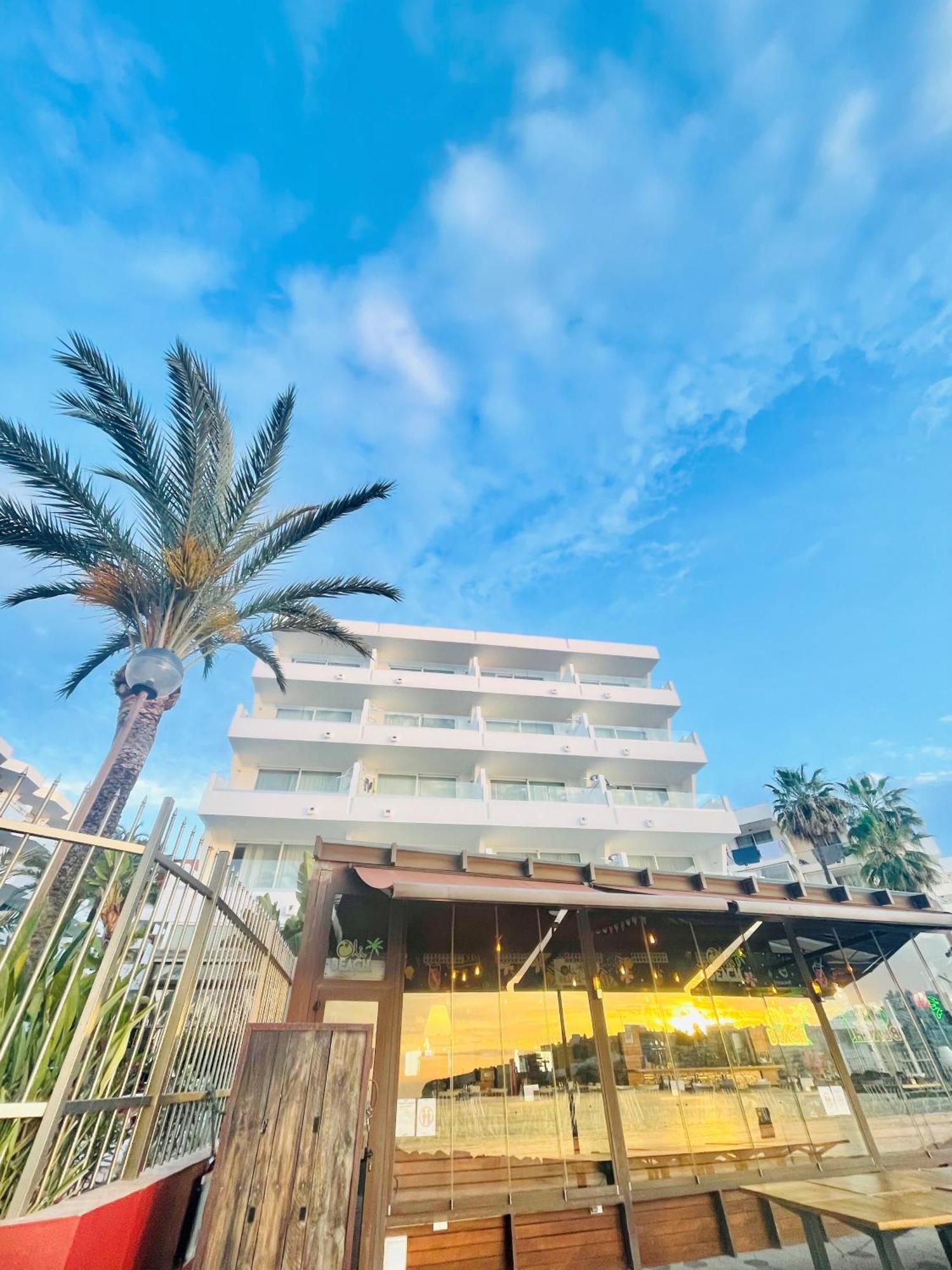 Apartamentos Llobet Ibiza エクステリア 写真