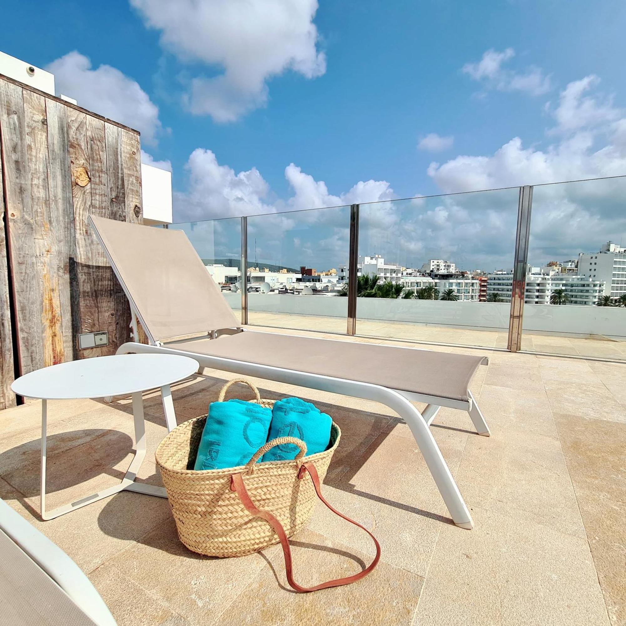 Apartamentos Llobet Ibiza エクステリア 写真