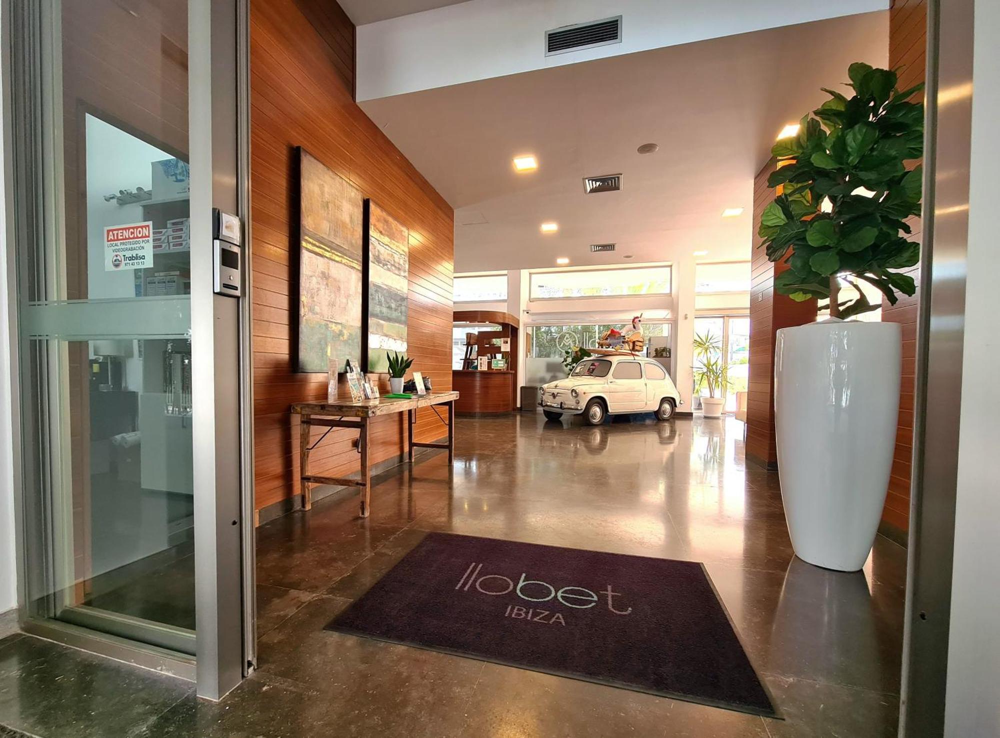 Apartamentos Llobet Ibiza エクステリア 写真