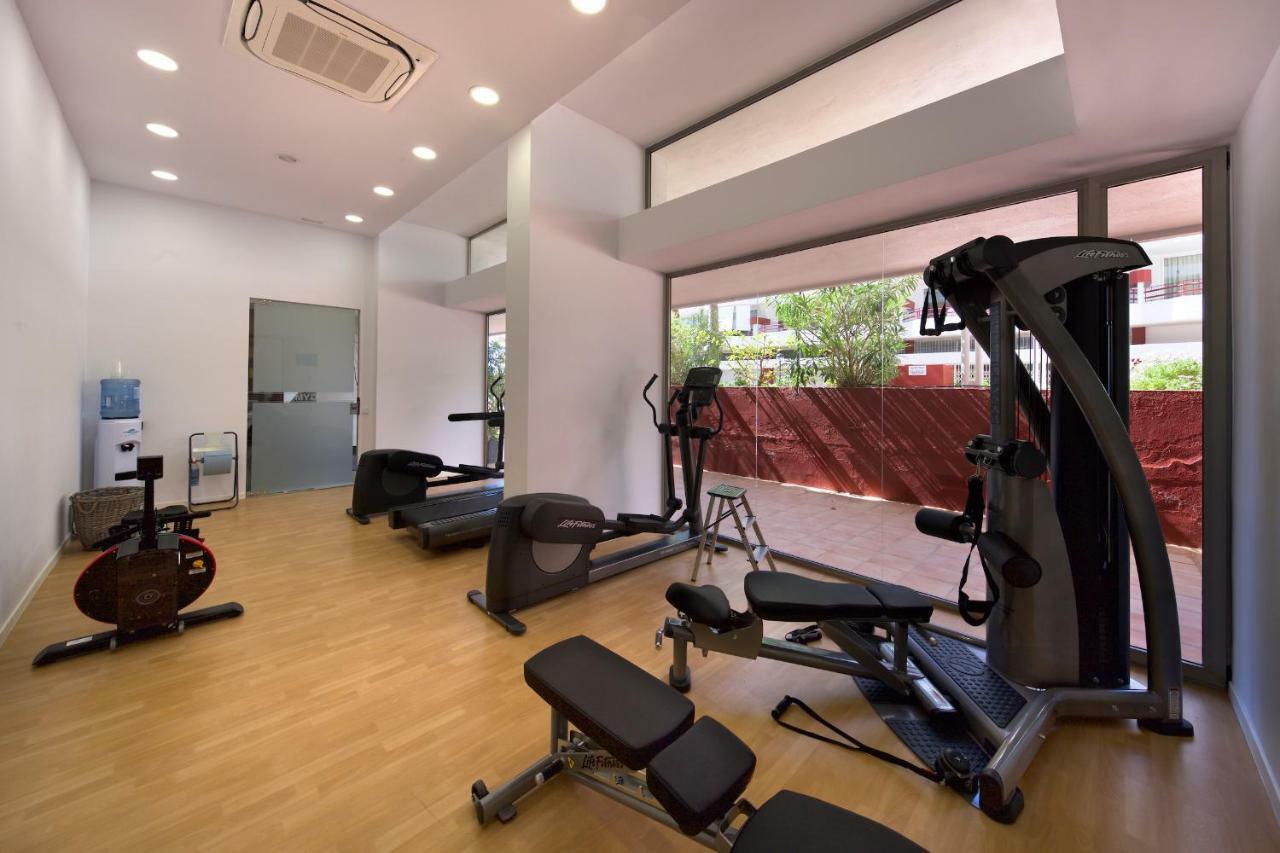 Apartamentos Llobet Ibiza エクステリア 写真
